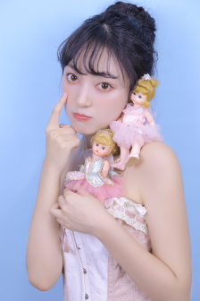性感玉女包玉婷